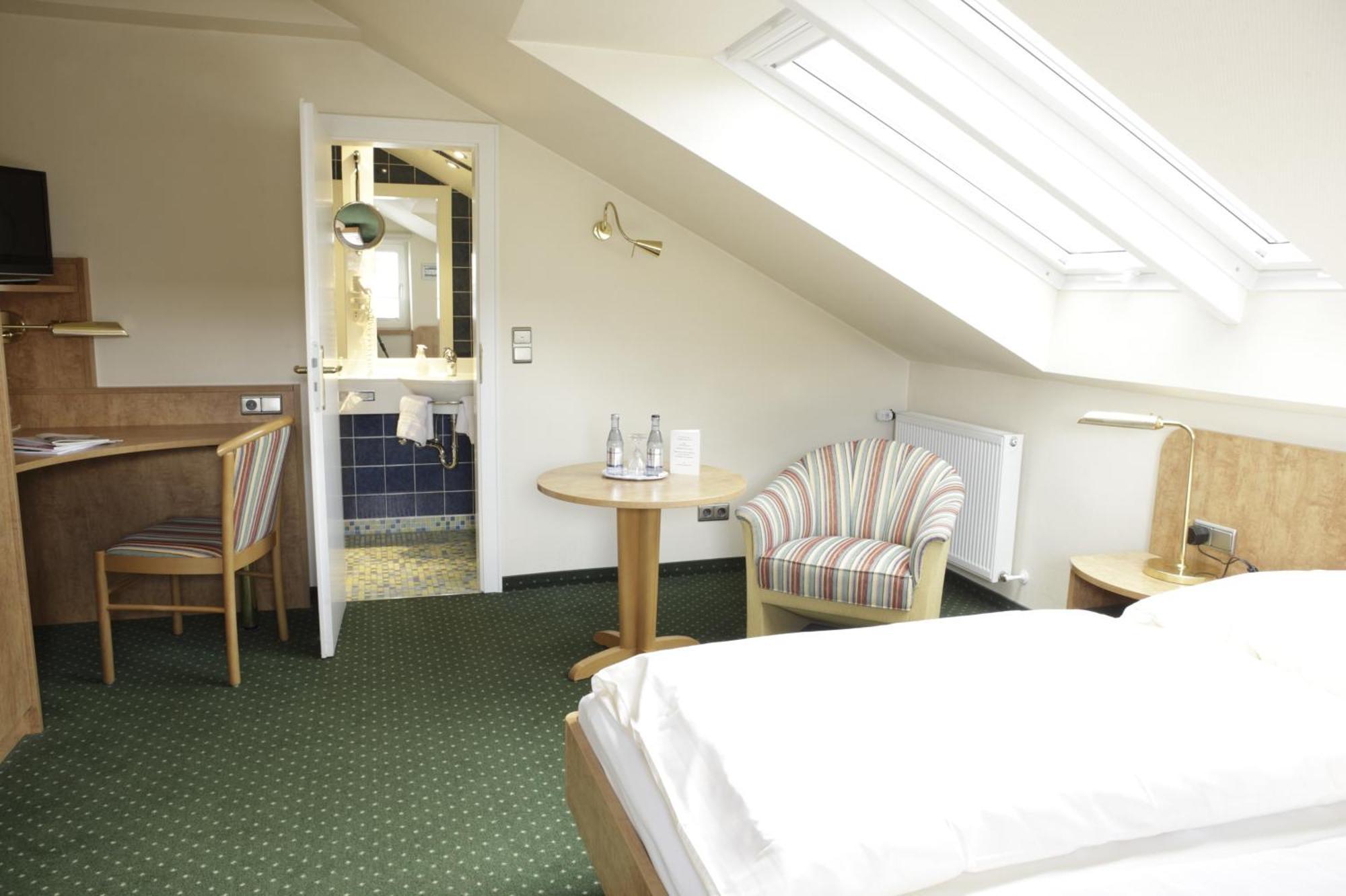 Hotel Kirchspiels Gasthaus 노토프 객실 사진