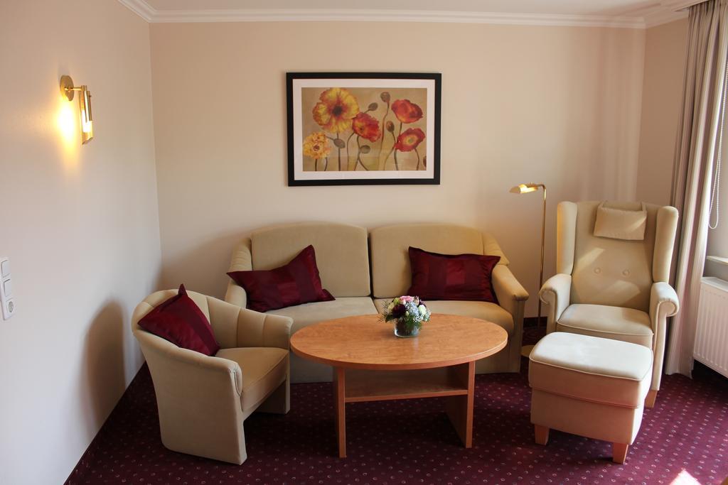 Hotel Kirchspiels Gasthaus 노토프 외부 사진