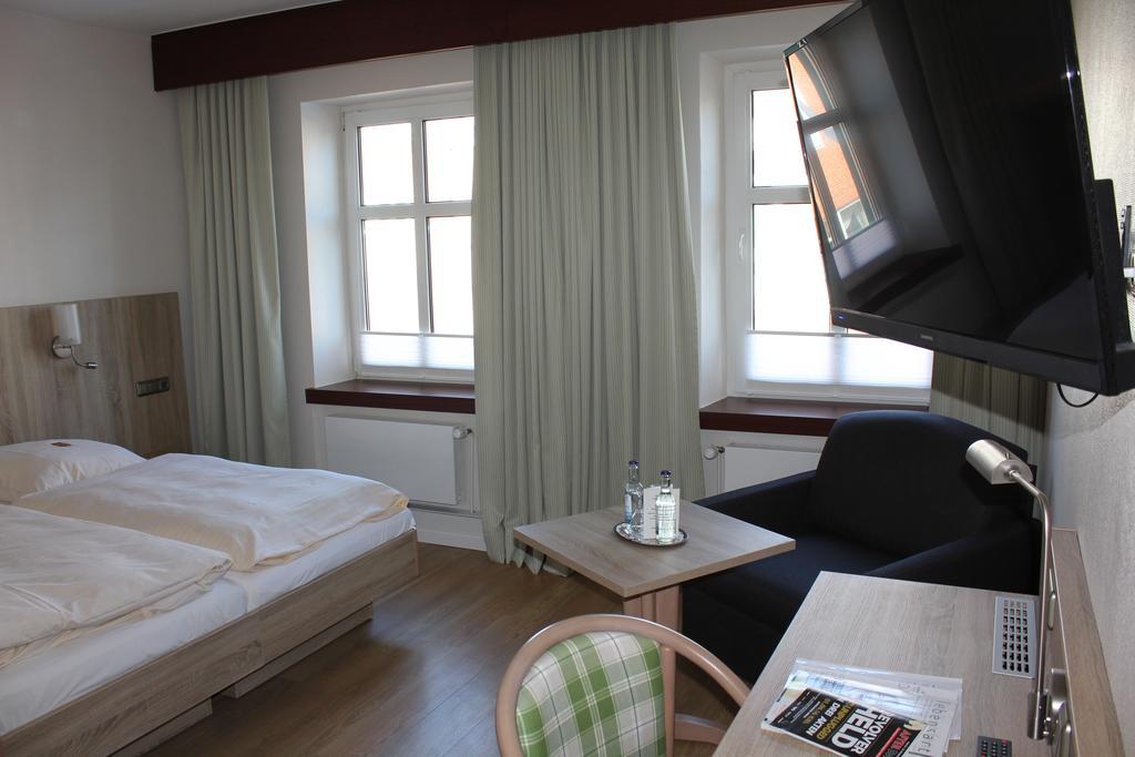 Hotel Kirchspiels Gasthaus 노토프 외부 사진