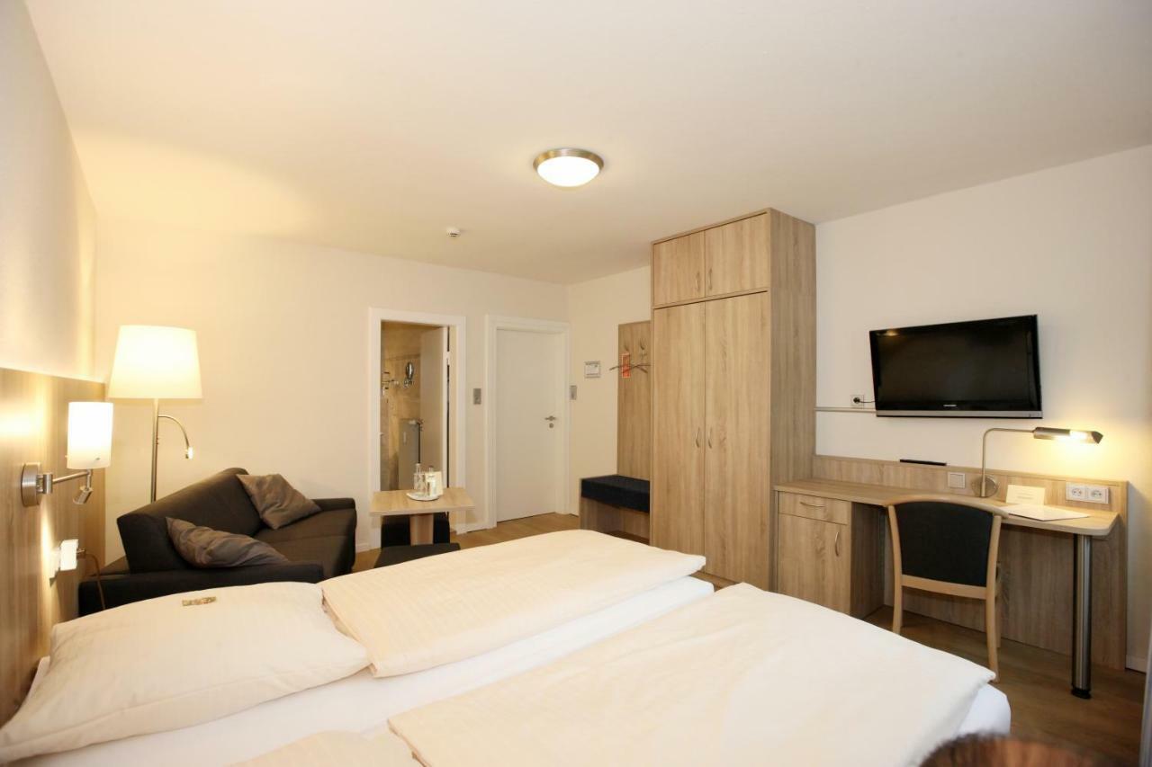 Hotel Kirchspiels Gasthaus 노토프 외부 사진